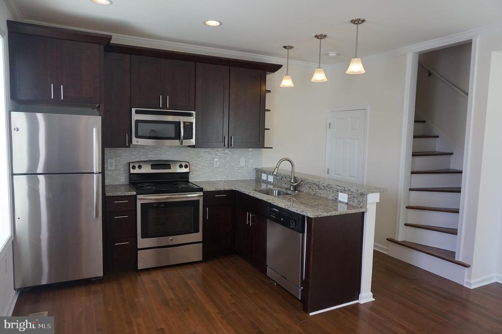 132 WENDOVER, Philadelphia, PA 19127