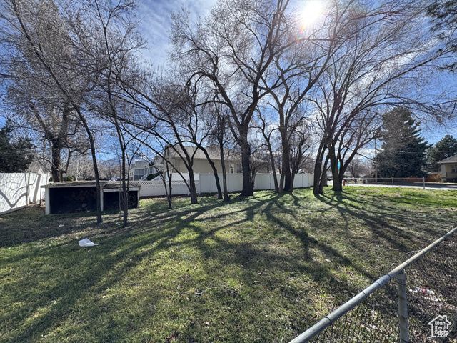 489 E 7800 S # 2, Sandy, UT 84047