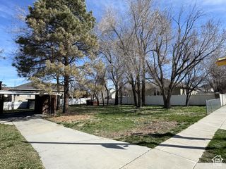 489 E 7800 S # 2, Sandy, UT 84047