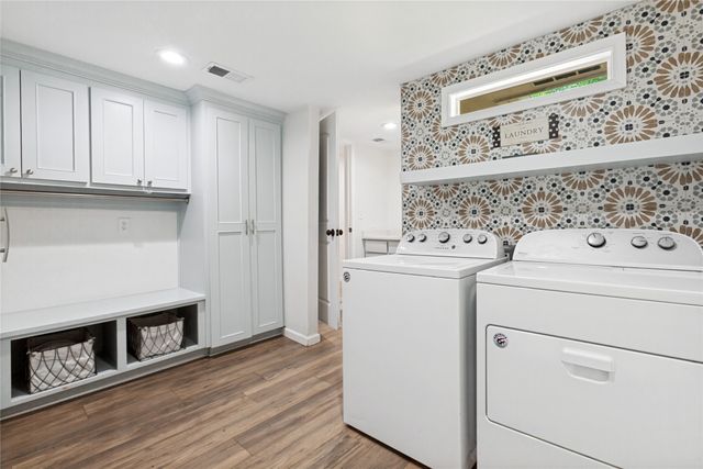6405 Glennox Lane, Dallas, TX 75214