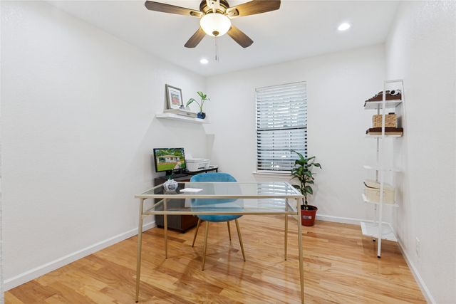 6405 Glennox Lane, Dallas, TX 75214