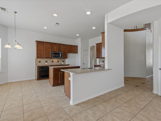 221 Westminister Avenue, Murphy, TX 75094