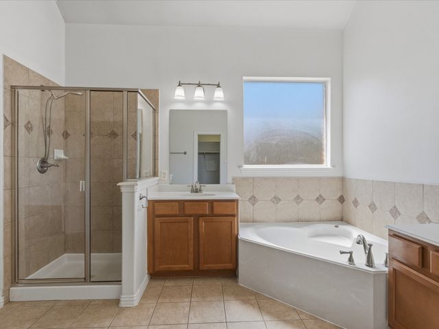 221 Westminister Avenue, Murphy, TX 75094