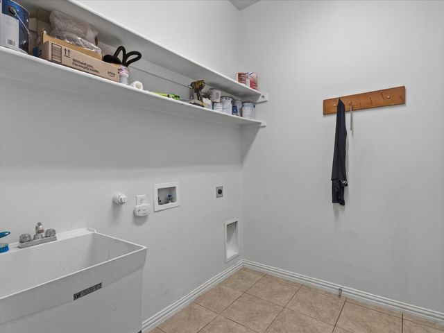 221 Westminister Avenue, Murphy, TX 75094