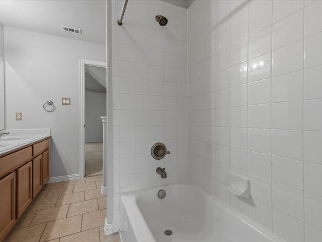 221 Westminister Avenue, Murphy, TX 75094
