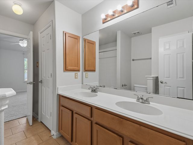 221 Westminister Avenue, Murphy, TX 75094