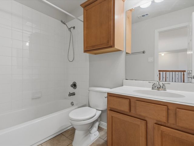 221 Westminister Avenue, Murphy, TX 75094