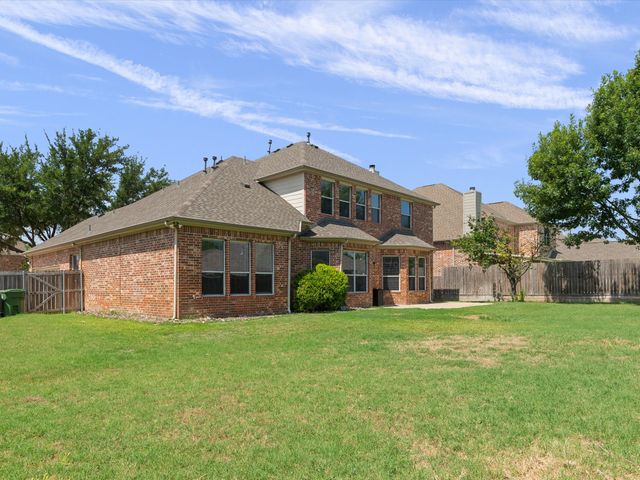 221 Westminister Avenue, Murphy, TX 75094