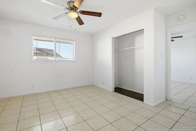 7774 Skolout, San Antonio, TX 78227