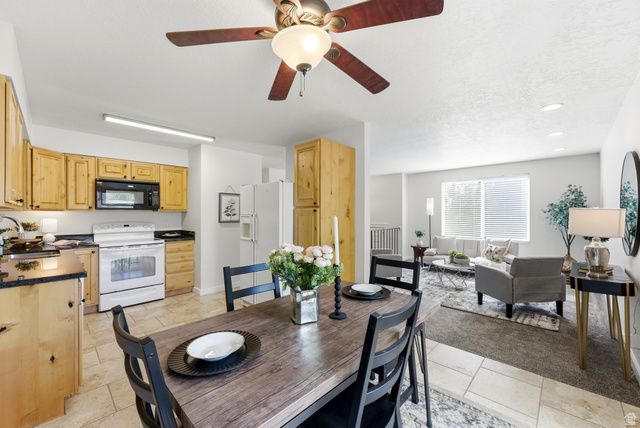 2326 W HEATHERGLEN DR, Taylorsville, UT 84129