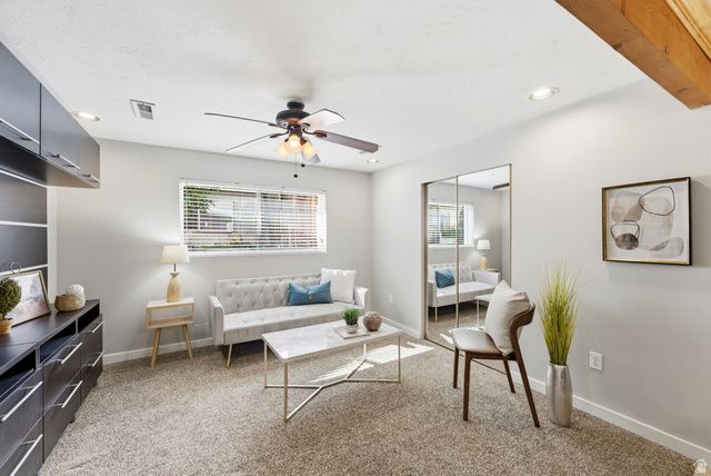 2326 W HEATHERGLEN DR, Taylorsville, UT 84129