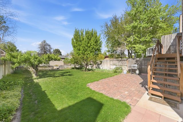 2326 W HEATHERGLEN DR, Taylorsville, UT 84129