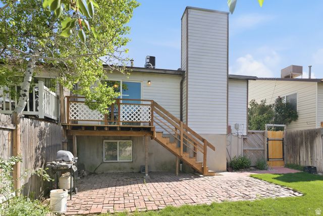 2326 W HEATHERGLEN DR, Taylorsville, UT 84129