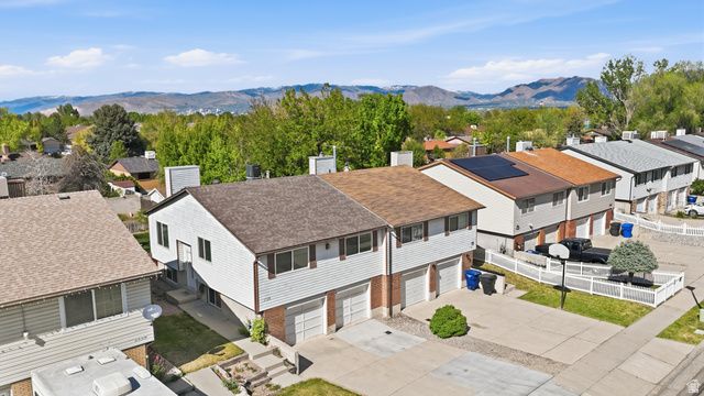 2326 W HEATHERGLEN DR, Taylorsville, UT 84129