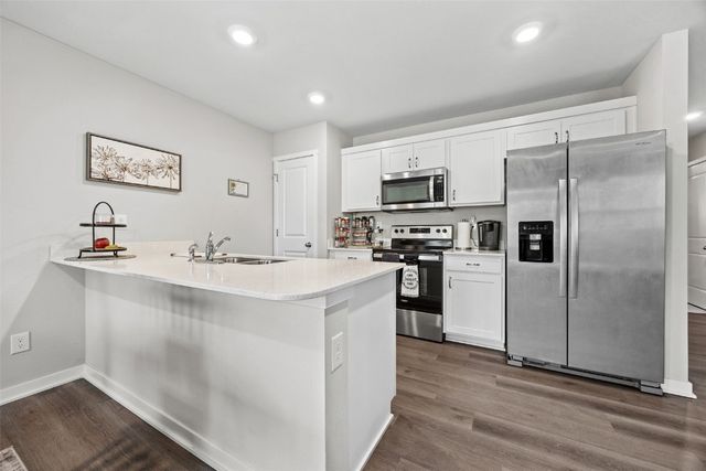 2838 Anne Drive, Hiawatha, IA 52233