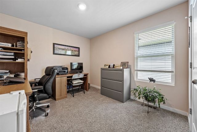 2838 Anne Drive, Hiawatha, IA 52233