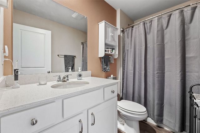 2838 Anne Drive, Hiawatha, IA 52233