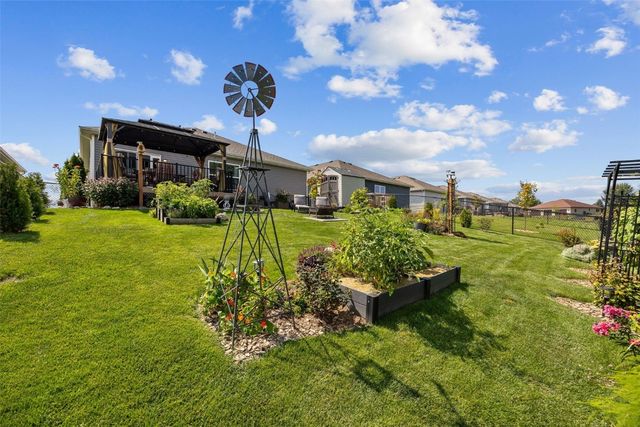 2838 Anne Drive, Hiawatha, IA 52233