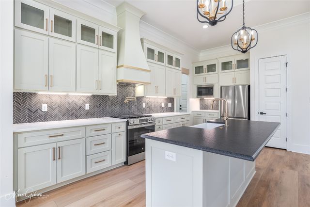 173 Laurel Valley Lane, Stonewall, LA 71078