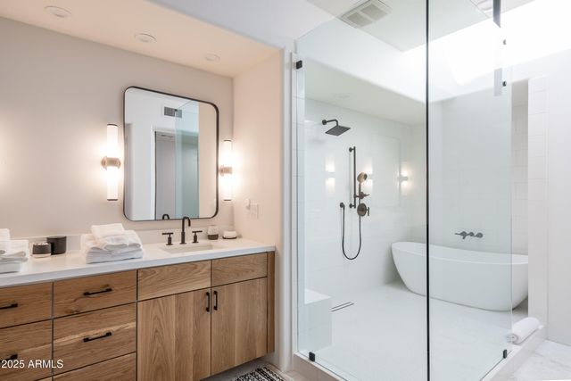 11199 E PROSPECT POINT Drive, Scottsdale, AZ 85262