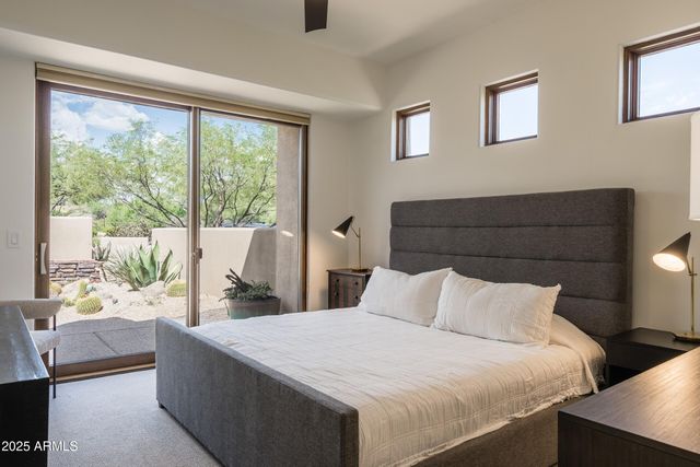 11199 E PROSPECT POINT Drive, Scottsdale, AZ 85262