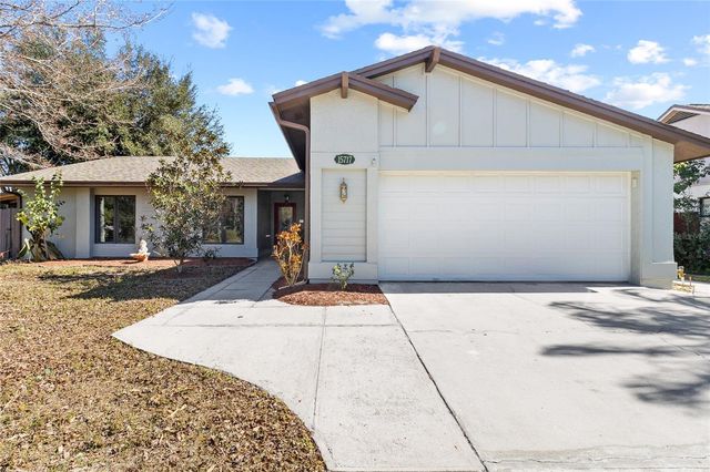 15717 PENNINGTON ROAD, Tampa, FL 33624