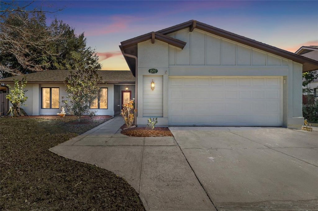 15717 PENNINGTON ROAD, Tampa, FL 33624