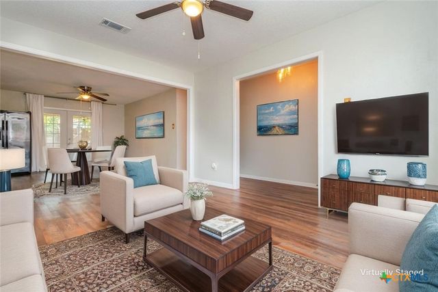 919 Holly Street, Copperas Cove, TX 76522