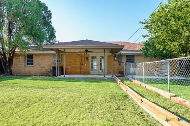 919 Holly Street, Copperas Cove, TX 76522