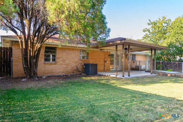 919 Holly Street, Copperas Cove, TX 76522