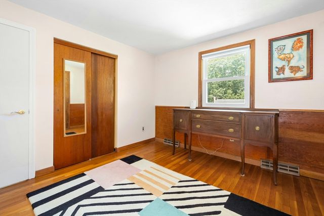 17 George Road, Maynard, MA 01754