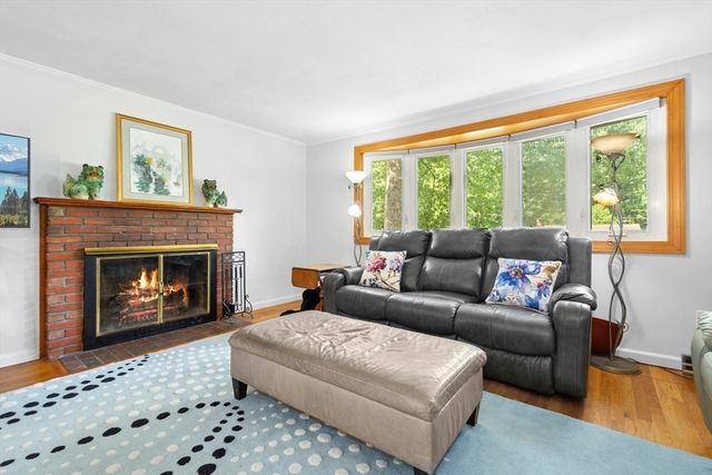 17 George Road, Maynard, MA 01754