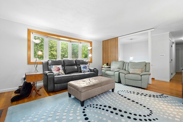 17 George Road, Maynard, MA 01754