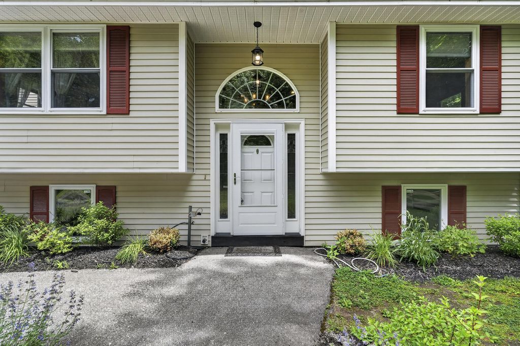 1 Roosevelt Trail, Standish, ME 04084 — photo 4