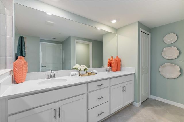 5608 SUMMIT POINTE CIRCLE 101, Bradenton, FL 34210