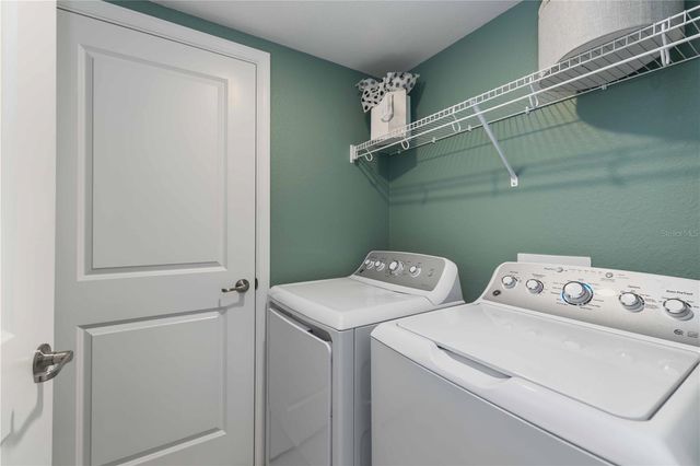 5608 SUMMIT POINTE CIRCLE 101, Bradenton, FL 34210