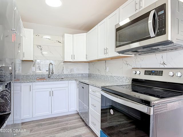 75 Brooks Drive, Ormond Beach, FL 32176