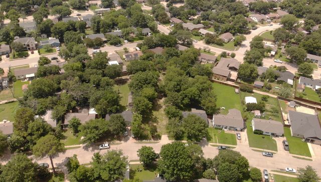 1609 Dale Place, Irving, TX 75061