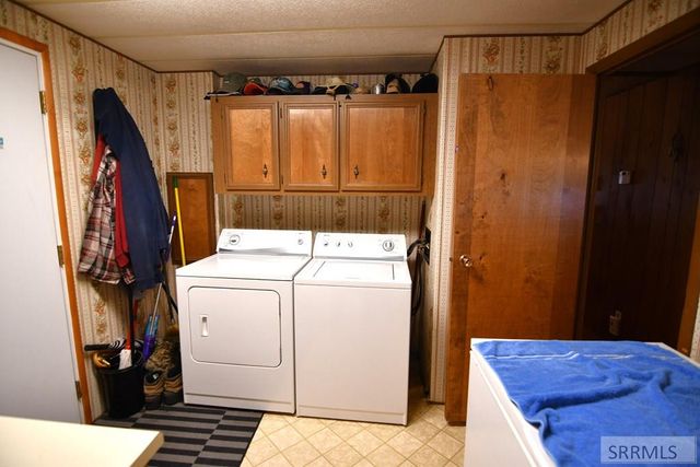 837 Dalmation Drive, Idaho Falls, ID 83402