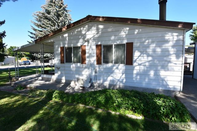 837 Dalmation Drive, Idaho Falls, ID 83402