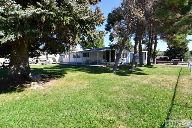 837 Dalmation Drive, Idaho Falls, ID 83402