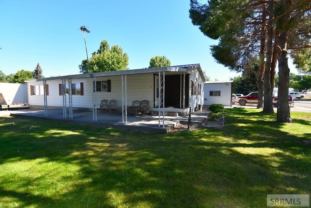 837 Dalmation Drive, Idaho Falls, ID 83402