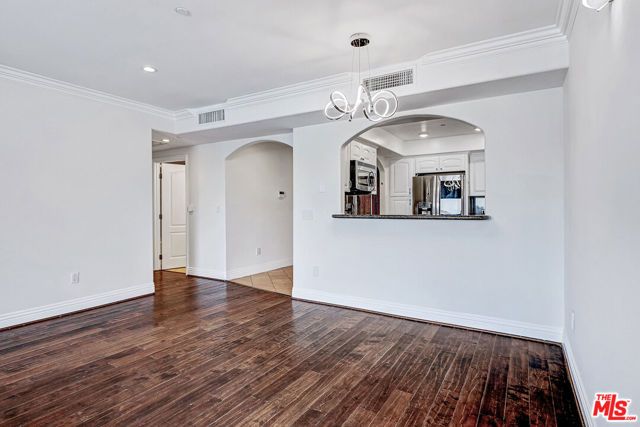 1520 S Shenandoah Street 304, Los Angeles, CA 90035