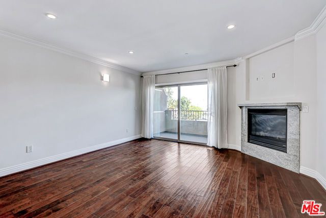 1520 S Shenandoah Street 304, Los Angeles, CA 90035