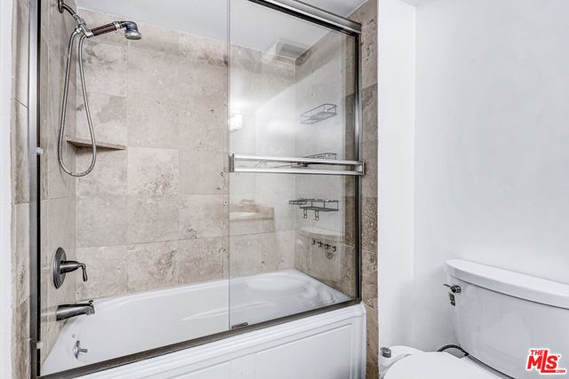 1520 S Shenandoah Street 304, Los Angeles, CA 90035