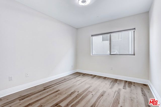 1520 S Shenandoah Street 304, Los Angeles, CA 90035