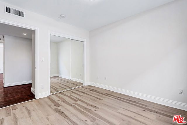 1520 S Shenandoah Street 304, Los Angeles, CA 90035