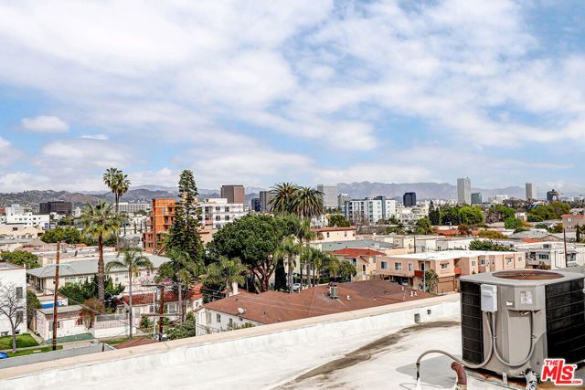 1520 S Shenandoah Street 304, Los Angeles, CA 90035