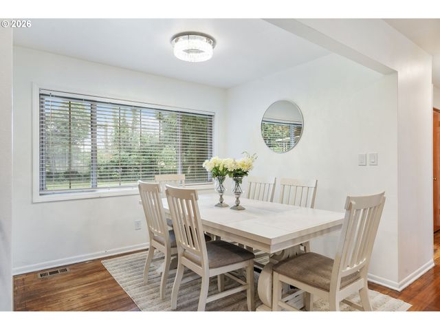 444 Se 153RD Ave, Portland, OR 97233