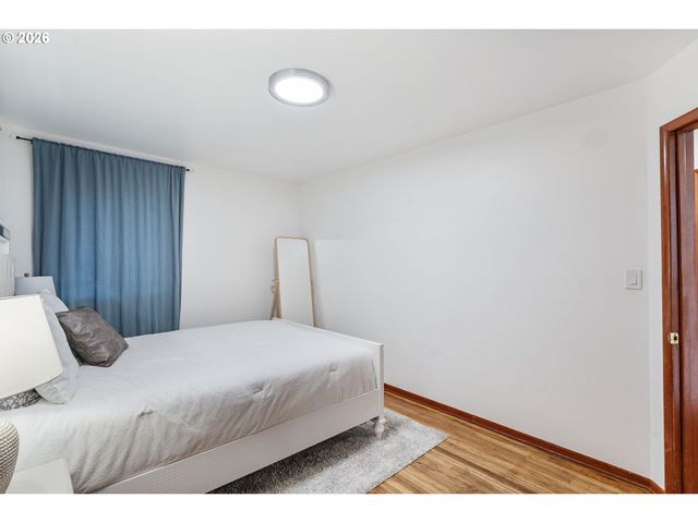 444 Se 153RD Ave, Portland, OR 97233